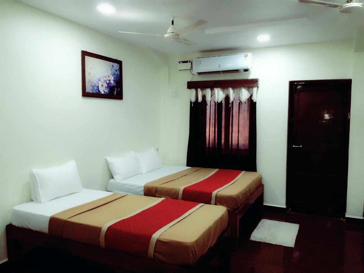 Hotel City Comfort Madgaon Exteriör bild
